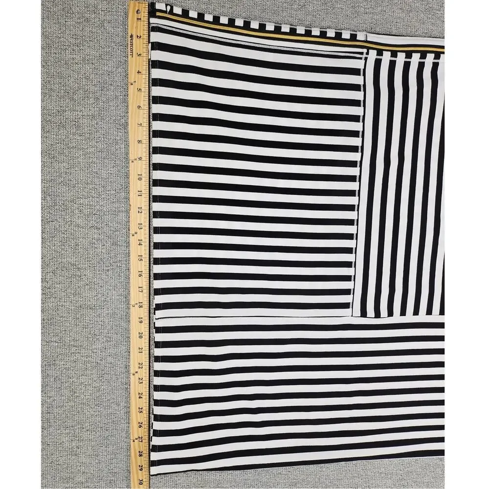 LULULEMON WOMENS VINYASA ZIPS SCARF APEX BLACK WHITE - SWEAT WICKING - ONE SIZE